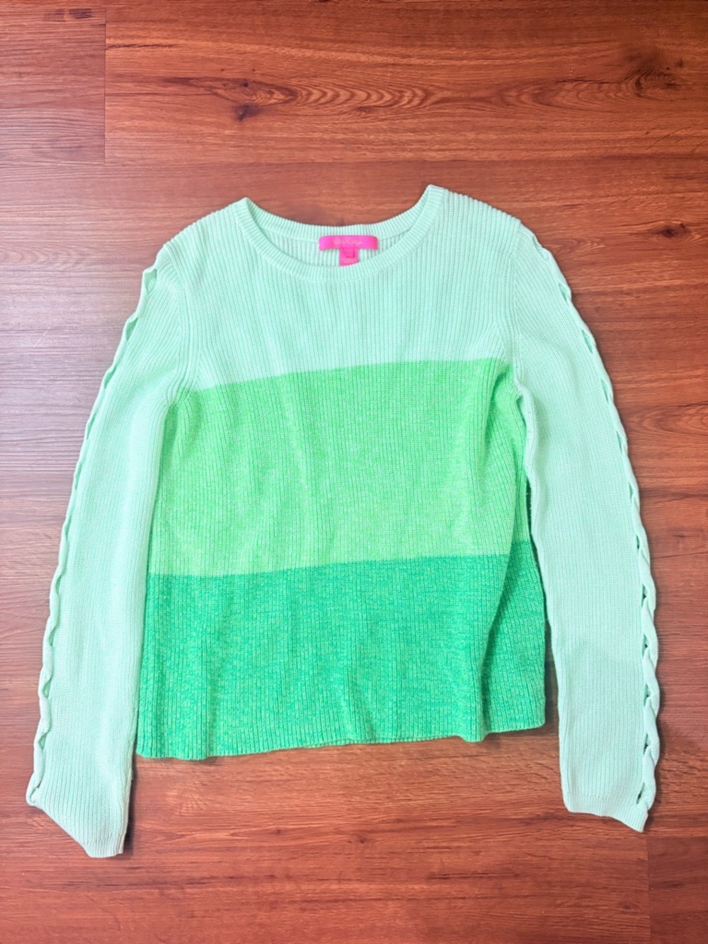 Lilly Pulitzer Mint Green Crewneck Sweater with Hot Pink Tag